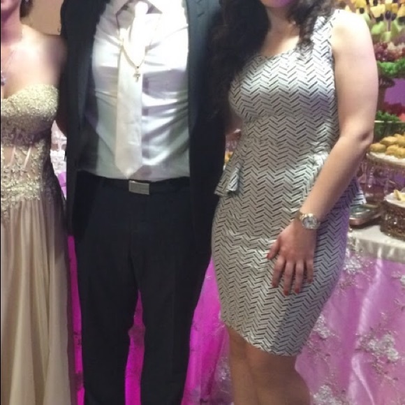 Windsor black and white dress - Picture 4 of 4